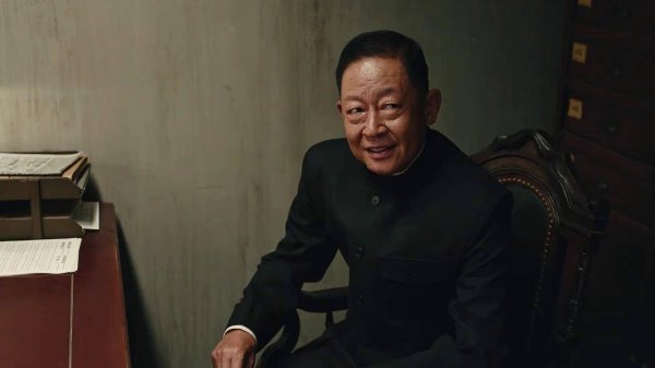 股票配资头条网 59岁王志文临终遗言曝光：没让父亲看到我成功，是一辈子的痛！